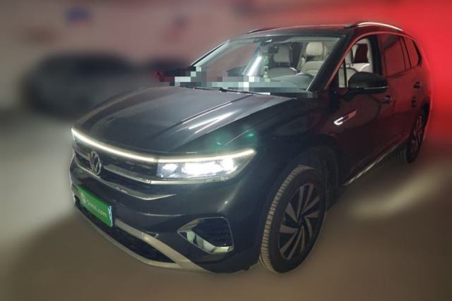 Ojetý Volkswagen Talagon 2022 380TSI Four-Wheel Drive Luxury "Jiajing" Edition Pro 6 Seats