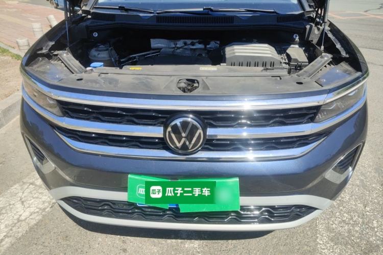 Used Volkswagen Talagon 2022 380TSI Four-Wheel Drive Luxury "Jiajing" Edition Pro 6 Seats Engine Bay