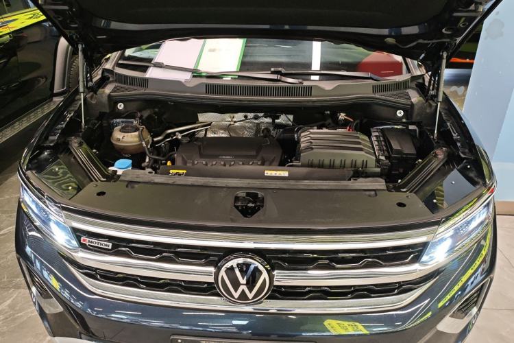Used Volkswagen Talagon 2022 380TSI All-Wheel-Drive Luxury Prestige Pro 7-Seater Engine Bay