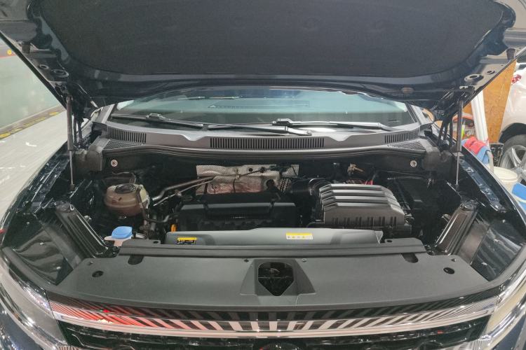 Used Volkswagen Talagon 2022 380TSI All-Wheel-Drive Luxury Prestige Pro 7-Seater Engine Bay