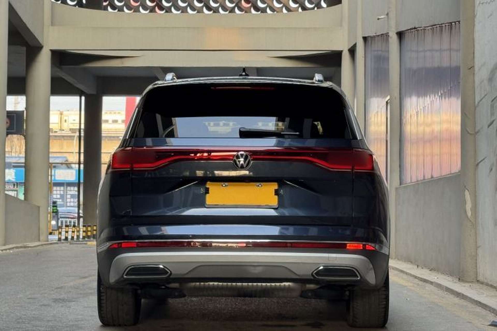 Used Volkswagen Talagon 2022 380TSI All-Wheel-Drive Luxury Prestige Pro 7-Seater Exterior 5