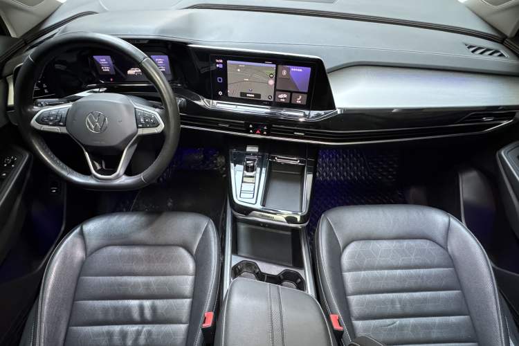 Used Volkswagen Talagon 2022 380TSI All-Wheel-Drive Luxury Prestige Pro 7-Seater Interior 1