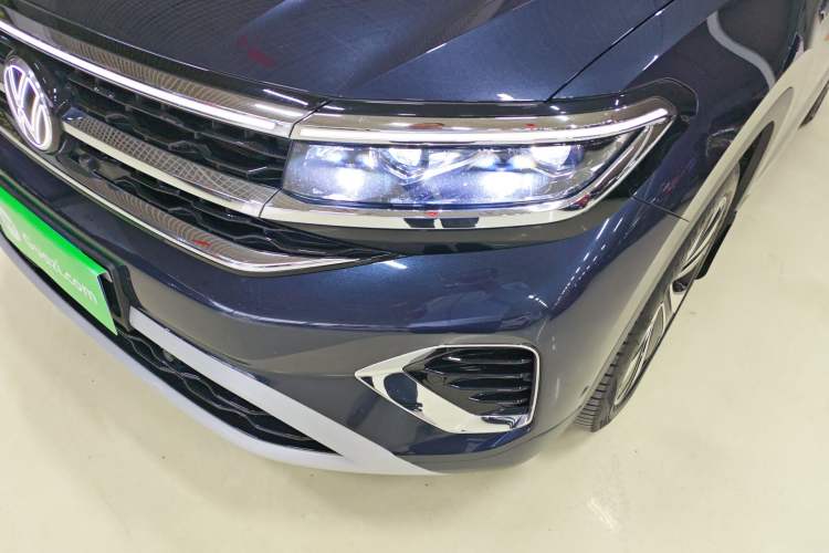 Used Volkswagen Talagon 2022 380TSI 4x4 R-Line Teramont 7-Seater Left Front Headlight