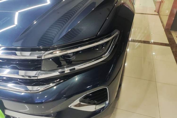 Used Volkswagen Talagon 2022 380TSI All-Wheel-Drive Luxury Prestige Pro 7-Seater Left Front Headlight