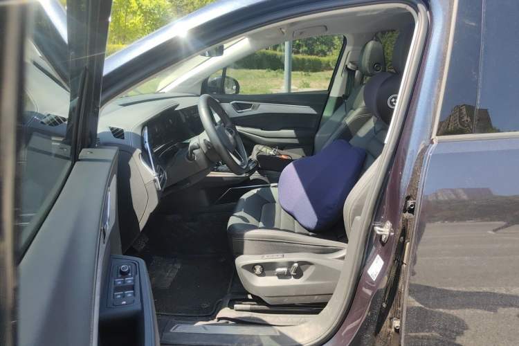 Used Volkswagen Talagon 2022 380TSI Four-Wheel Drive Luxury "Jiajing" Edition Pro 6 Seats Left Front Seat