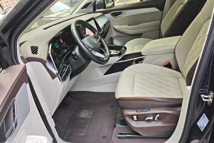 Used Volkswagen Talagon 2022 380TSI Four-Wheel Drive Flagship Shengjing Edition 6 Seats Left Front Seat