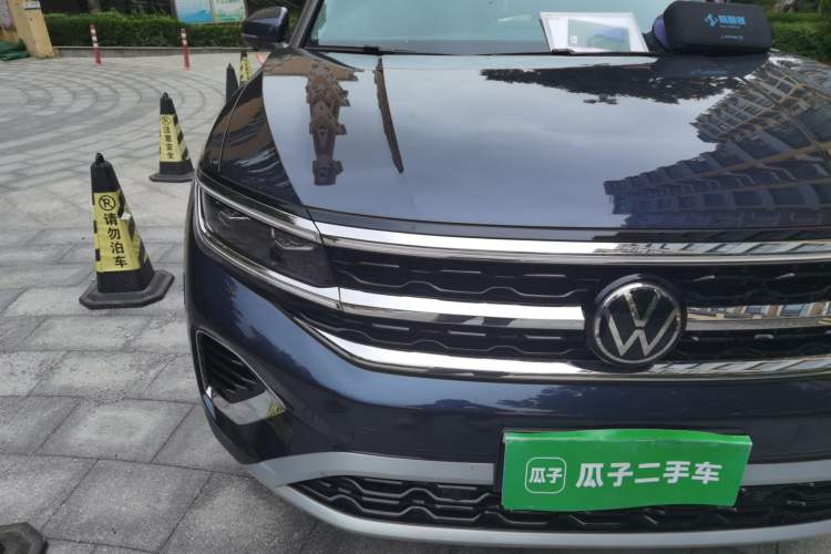 Used Volkswagen Talagon 2022 530TSI Four-Wheel Drive Flagship Shengjing Edition Pro 6-Seater Right Front Headlight
