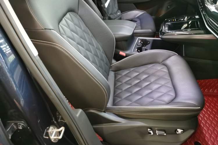 Used Volkswagen Talagon 2022 380TSI Four-Wheel Drive Flagship Shengjing Edition 6 Seats Right Front Seat