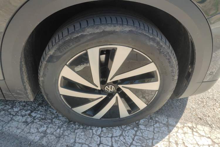 Used Volkswagen Talagon 2022 380TSI Four-Wheel Drive Luxury "Jiajing" Edition Pro 6 Seats Right Front Wheel Hub