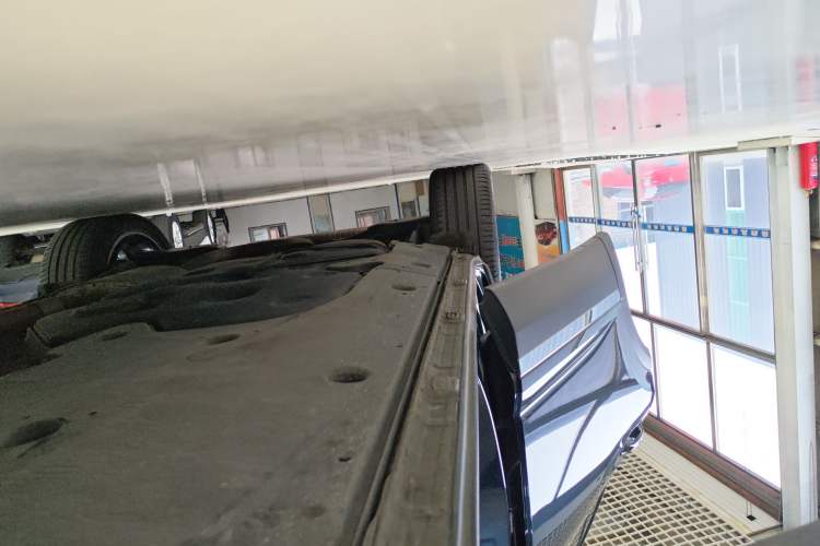 Used Volkswagen Talagon 2022 380TSI 4x4 R-Line Teramont 7-Seater Right Side Sill