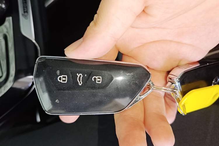 Used Volkswagen Talagon 2022 380TSI Four-Wheel Drive Flagship Shengjing Edition 7 Seats Vehicle Key