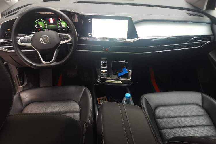 Used Volkswagen Talagon 2022 380TSI Four-Wheel Drive Luxury "Jiajing" Edition Pro 6 Seats Center Console