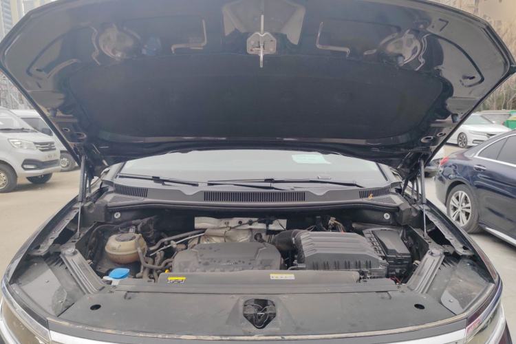Used Volkswagen Talagon 2022 380TSI Four-Wheel Drive Luxury "Jiajing" Edition Pro 6 Seats Engine Bay