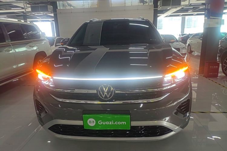 Used Volkswagen Talagon 2022 380TSI All-Wheel-Drive Luxury Prestige Pro 7-Seater Front