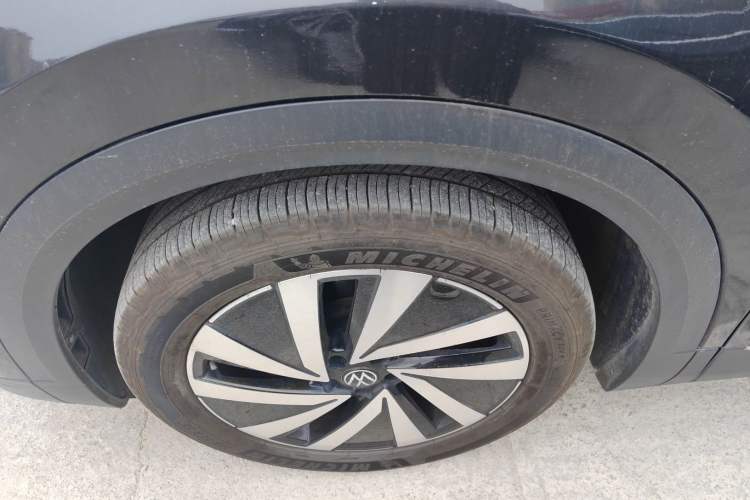 Used Volkswagen Talagon 2022 380TSI Four-Wheel Drive Luxury "Jiajing" Edition Pro 6 Seats Left Front Wheel Hub