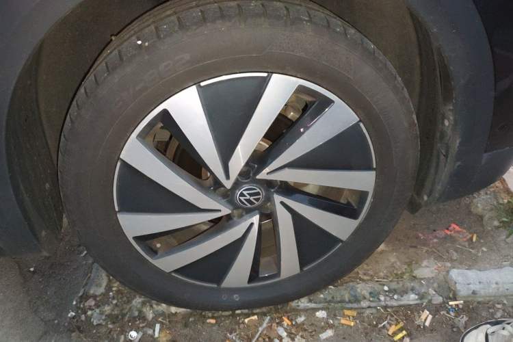 Used Volkswagen Talagon 2022 380TSI Four-Wheel Drive Luxury "Jiajing" Edition Pro 6 Seats Right Front Wheel Hub
