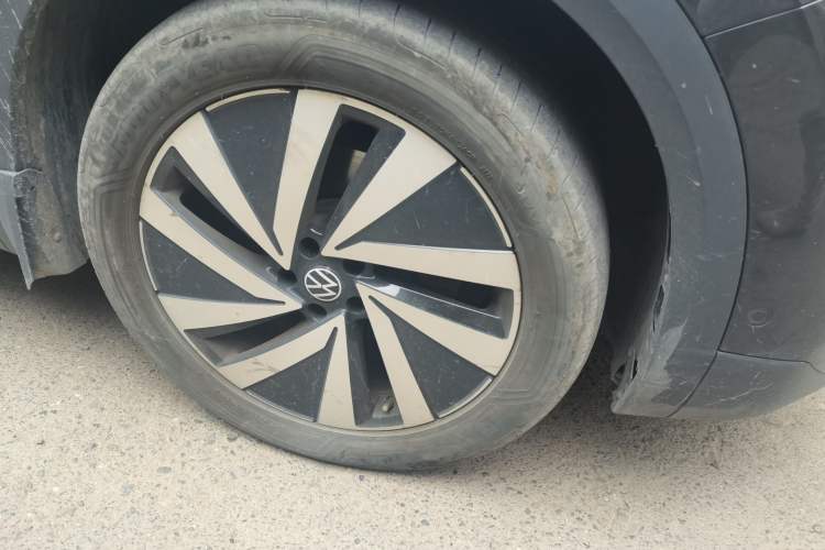 Used Volkswagen Talagon 2022 380TSI Four-Wheel Drive Luxury "Jiajing" Edition Pro 6 Seats Right Front Wheel Hub