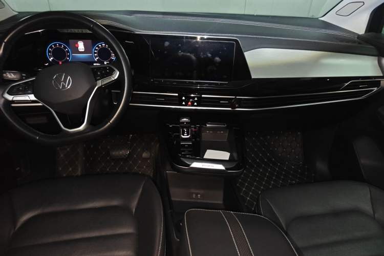 Used Volkswagen Talagon 2022 380TSI Four-Wheel Drive Luxury "Jiajing" Edition Pro 6 Seats Center Console