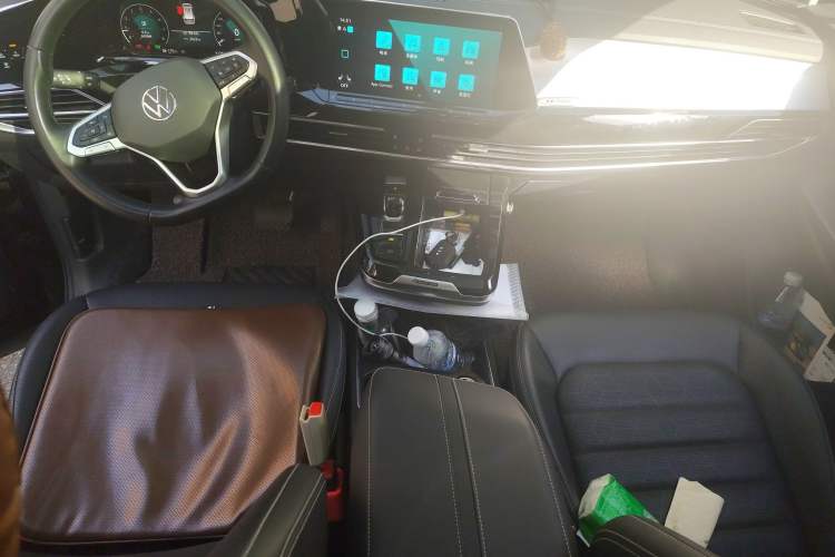 Used Volkswagen Talagon 2022 380TSI Four-Wheel Drive Luxury "Jiajing" Edition Pro 6 Seats Center Console