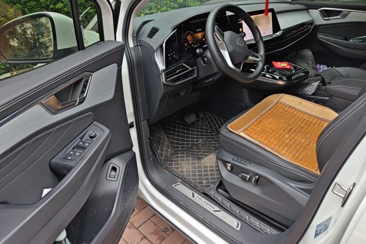 Used Volkswagen Talagon 2022 380TSI All-Wheel-Drive Luxury Prestige Pro 7-Seater Driver Seat