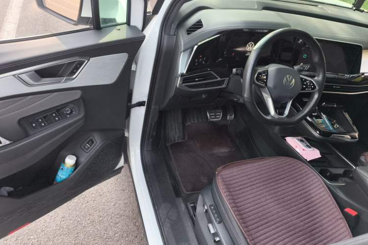 Used Volkswagen Talagon 2022 380TSI 4x4 R-Line Teramont 6-Seater Driver Seat