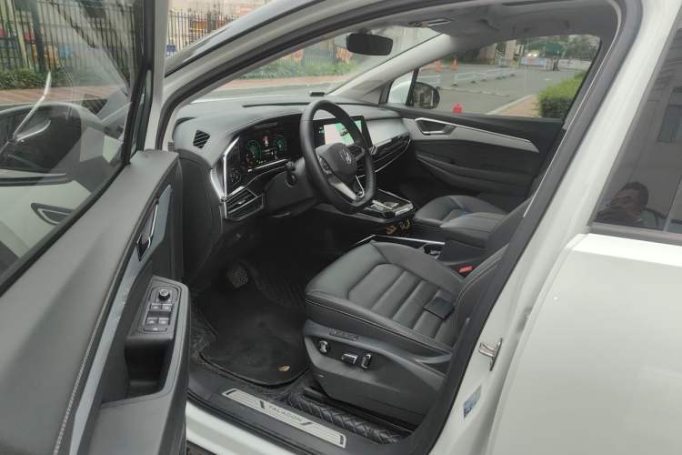 Used Volkswagen Talagon 2022 380TSI All-Wheel-Drive Luxury Prestige Pro 7-Seater Driver Seat