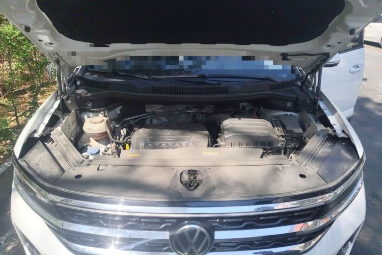 Used Volkswagen Talagon 2022 380TSI Four-Wheel Drive Luxury "Jiajing" Edition Pro 6 Seats Engine Bay
