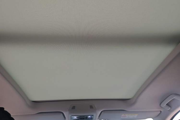 Used Volkswagen Talagon 2022 530TSI Four-Wheel Drive Flagship Shengjing Edition Pro 7-Seater Headliner