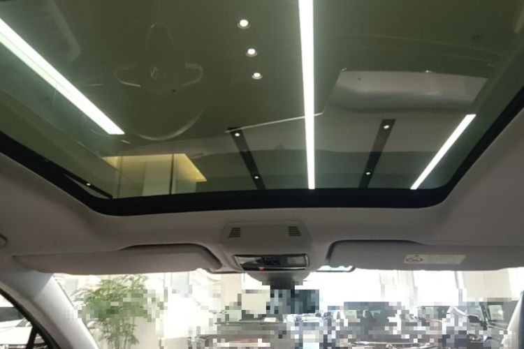 Used Volkswagen Talagon 2022 530TSI Four-Wheel Drive Flagship Shengjing Edition Pro 7-Seater Headliner