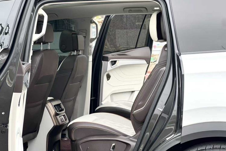 Used Volkswagen Talagon 2022 380TSI Four-Wheel Drive Flagship Shengjing Edition 6 Seats Interior 3