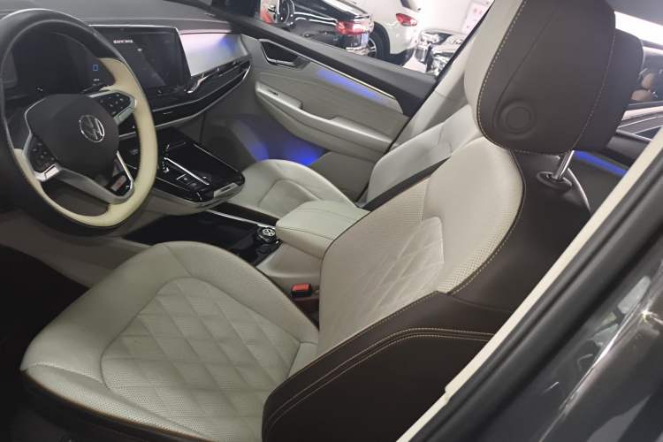 Used Volkswagen Talagon 2022 380TSI Four-Wheel Drive Flagship Shengjing Edition 6 Seats Left Front Seat