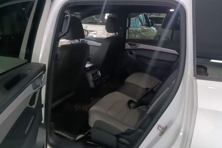 Used Volkswagen Talagon 2022 380TSI 4x4 R-Line Teramont 7-Seater Left Rear Seat