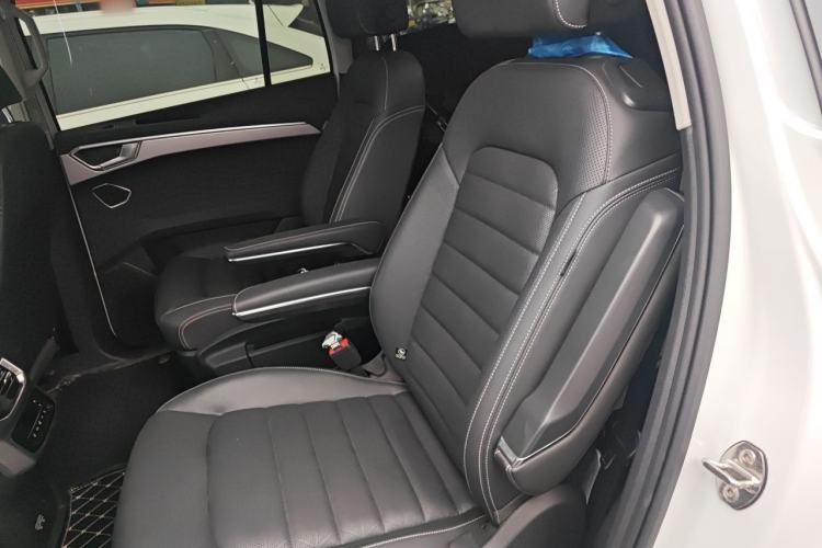 Used Volkswagen Talagon 2022 380TSI Four-Wheel Drive Luxury "Jiajing" Edition Pro 6 Seats Left Rear Seat