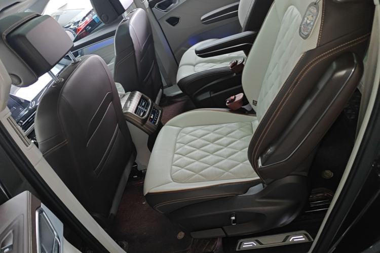 Used Volkswagen Talagon 2022 380TSI Four-Wheel Drive Flagship Shengjing Edition 6 Seats Left Rear Seat