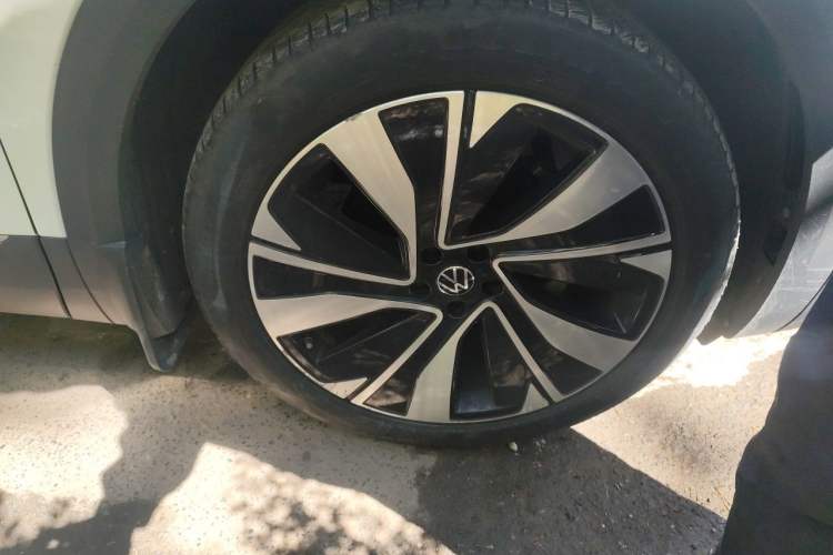 Used Volkswagen Talagon 2022 380TSI Four-Wheel Drive Luxury "Jiajing" Edition Pro 6 Seats Right Front Wheel Hub