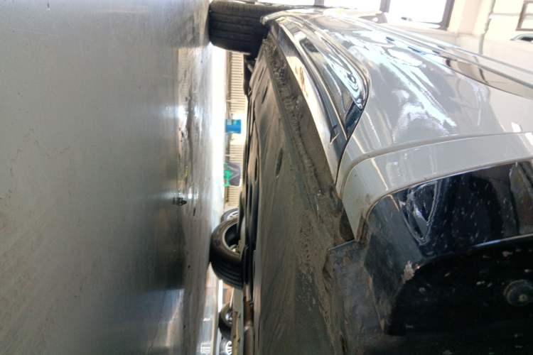 Used Volkswagen Talagon 2022 380TSI 4x4 R-Line Teramont 7-Seater Right Side Sill