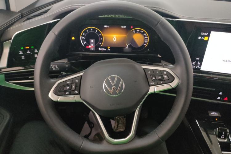 Used Volkswagen Talagon 2022 380TSI Four-Wheel Drive Luxury "Jiajing" Edition Pro 6 Seats Steering Wheel
