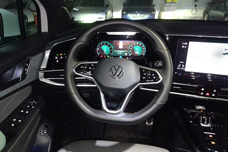 Used Volkswagen Talagon 2022 380TSI 4x4 R-Line Teramont 6-Seater Steering Wheel