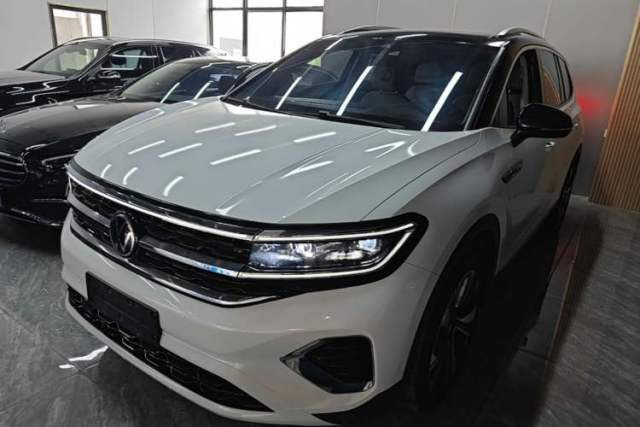 Ojetý Volkswagen Talagon 2022 380TSI Four-Wheel Drive Flagship Shengjing Edition 6 Seats
