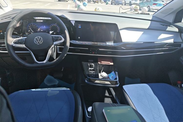 Used Volkswagen Talagon 2023 Facelift 380TSI All-Wheel-Drive Luxury Jiajing Pro 6-Seater Center Console