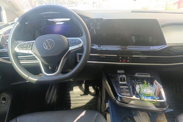 Used Volkswagen Talagon 2023 Facelift 380TSI All-Wheel Drive Luxury Jiajing Pro Version with 7 Seats Center Console
