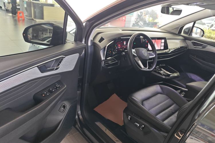 Used Volkswagen Talagon 2023 Facelift 380TSI All-Wheel-Drive Luxury Jiajing Pro 6-Seater Driver Seat