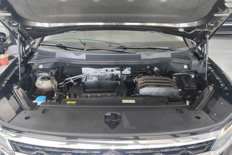Used Volkswagen Talagon 2023 380TSI Four-Wheel Drive Luxury Premium Edition Pro Engine Bay