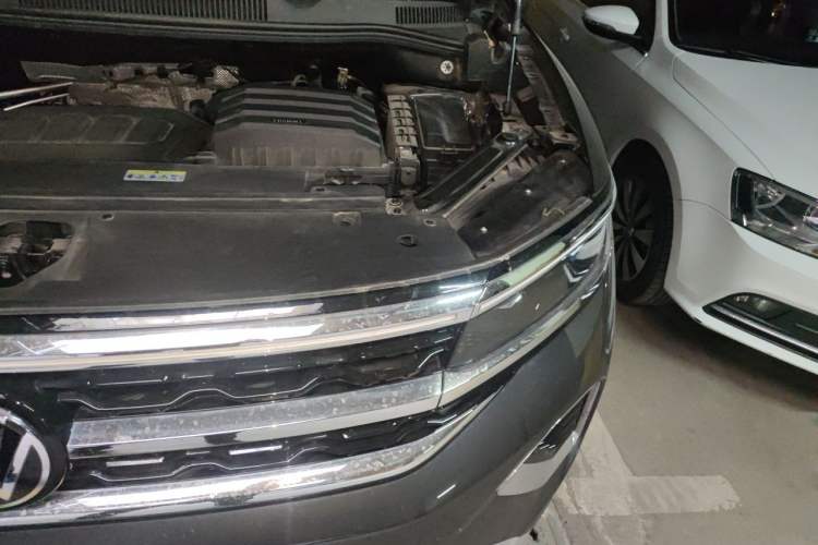 Used Volkswagen Talagon 2023 Facelift 380TSI All-Wheel-Drive Luxury Jiajing Pro 6-Seater Engine Bay Left
