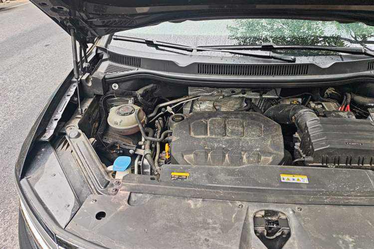 Used Volkswagen Talagon 2023 Facelift 380TSI All-Wheel-Drive Luxury Jiajing Pro 6-Seater Engine Bay Right