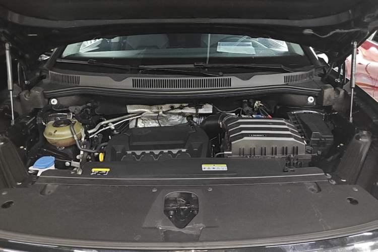 Used Volkswagen Talagon 2023 380TSI Four-Wheel Drive Luxury Premium Edition Pro Engine Bay