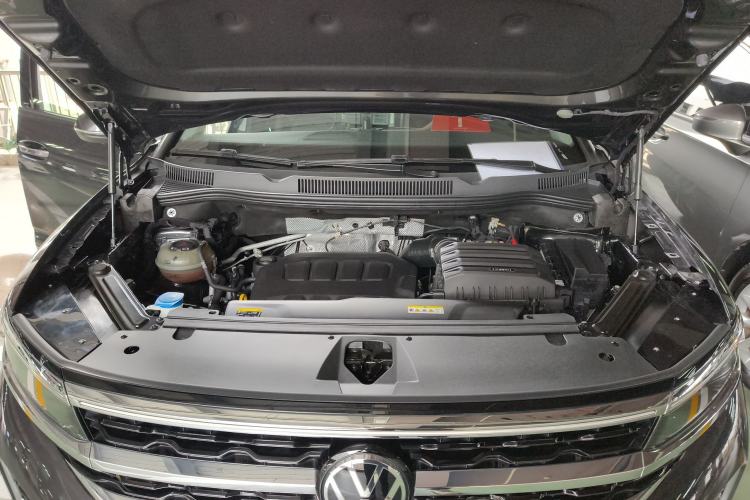 Used Volkswagen Talagon 2023 Facelift 380TSI All-Wheel-Drive Luxury Jiajing Pro 6-Seater Engine Bay