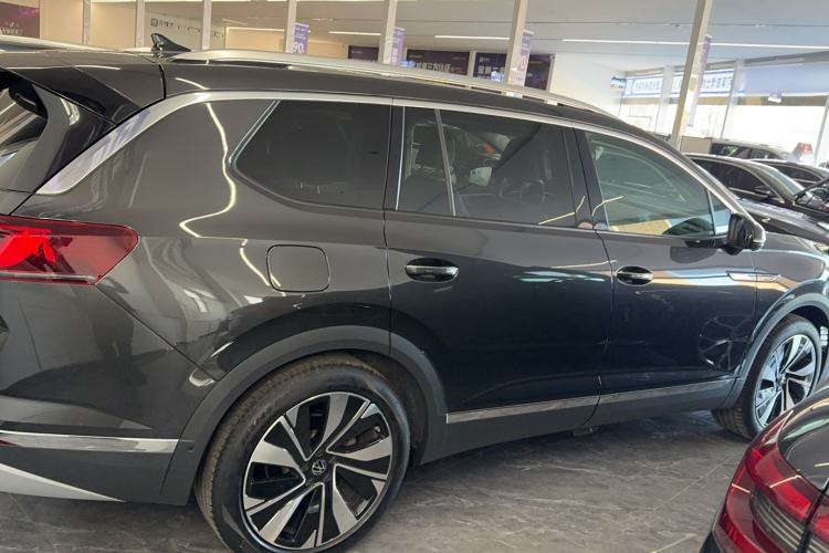 Used Volkswagen Talagon 2023 Facelift 380TSI All-Wheel-Drive Luxury Jiajing Pro 6-Seater Exterior 2