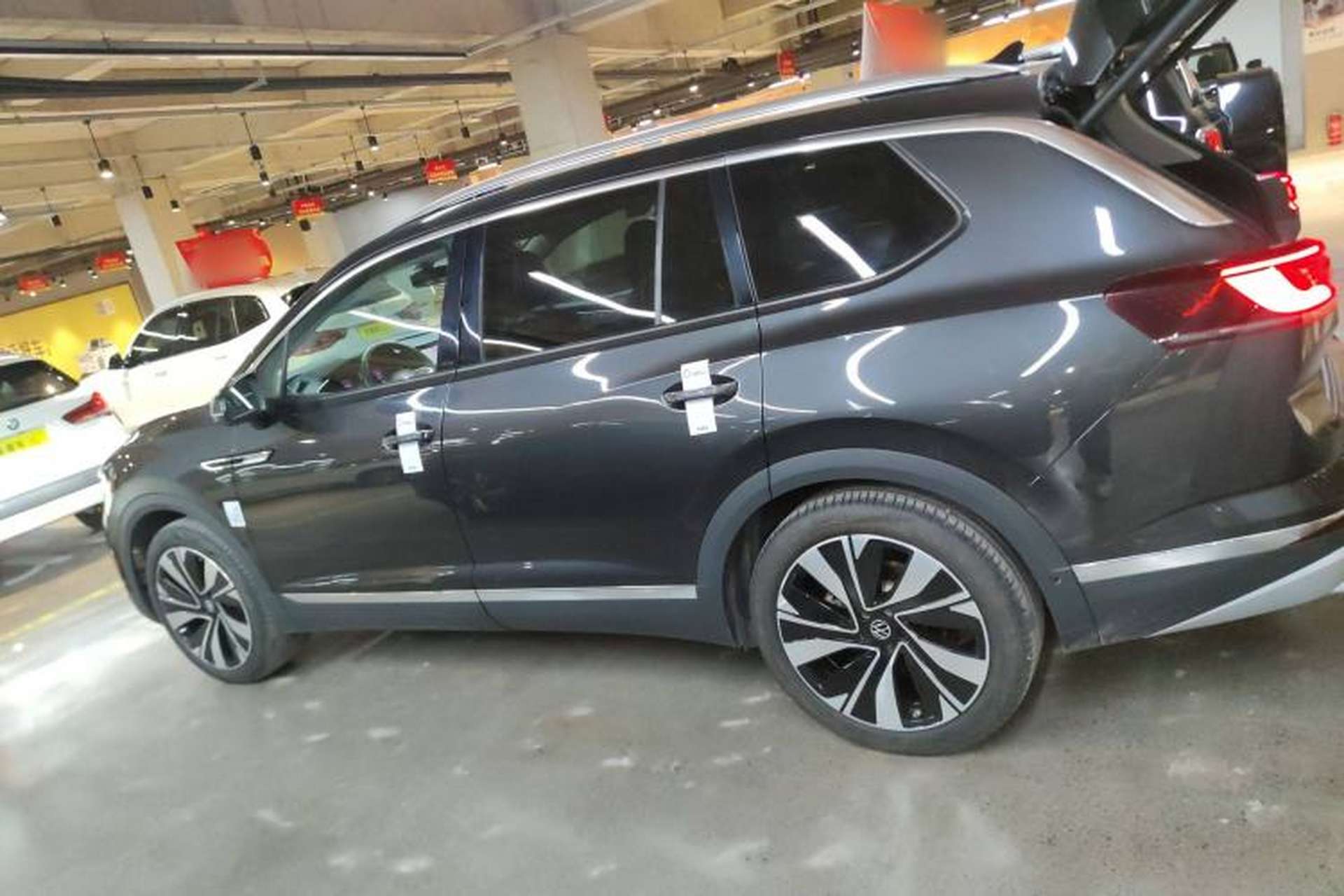 Used Volkswagen Talagon 2023 Facelift 380TSI All-Wheel-Drive Luxury Jiajing Pro 6-Seater Exterior 3