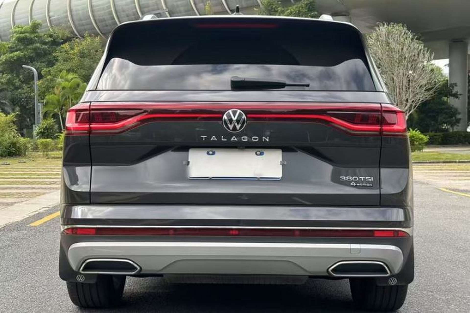 Used Volkswagen Talagon 2023 Facelift 380TSI All-Wheel-Drive Luxury Jiajing Pro 6-Seater Exterior 4